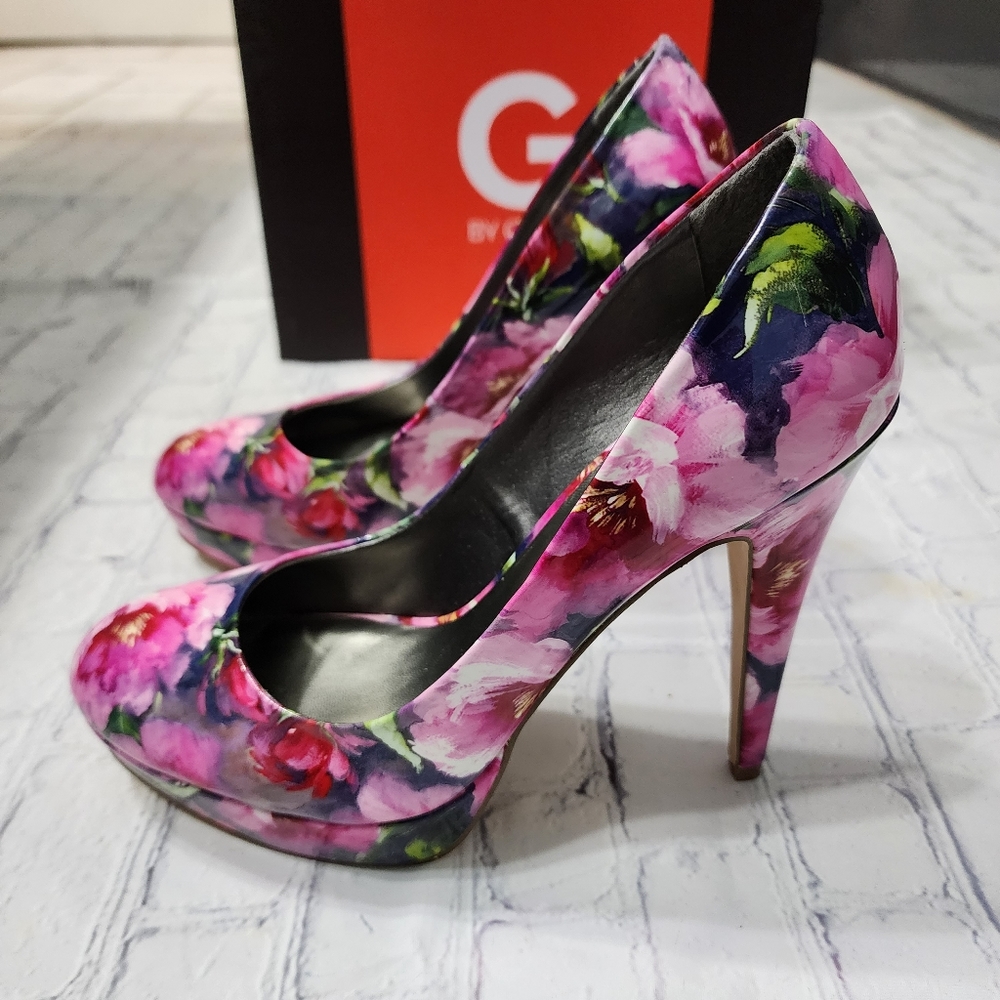 G by Guess GGWinna floral platform heels